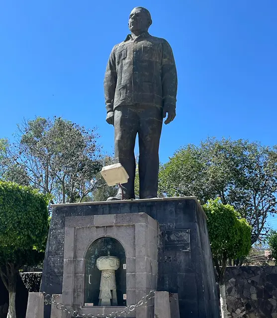MonumentoGeneralLazaroC MonumentoGeneralLazaroC